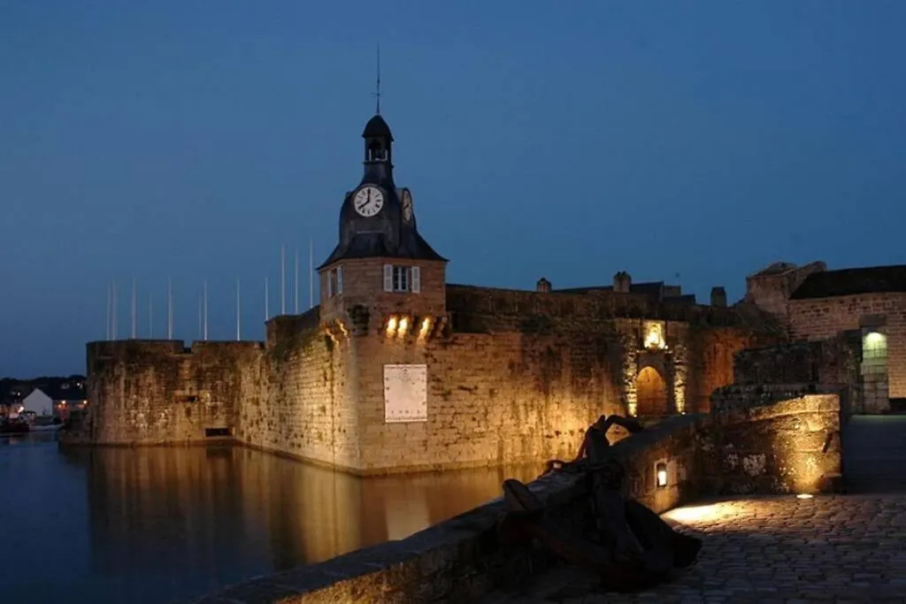 Studio 2 Personnes Centre Ville Concarneau 0*,  France